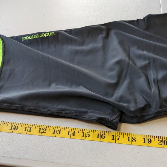 Under Armour black capri leggings with neon green accents - Picture 11 of 11